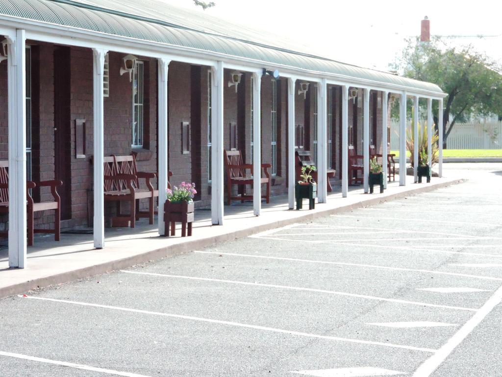 Bairnsdale Tanjil Motor Inn Exterior foto